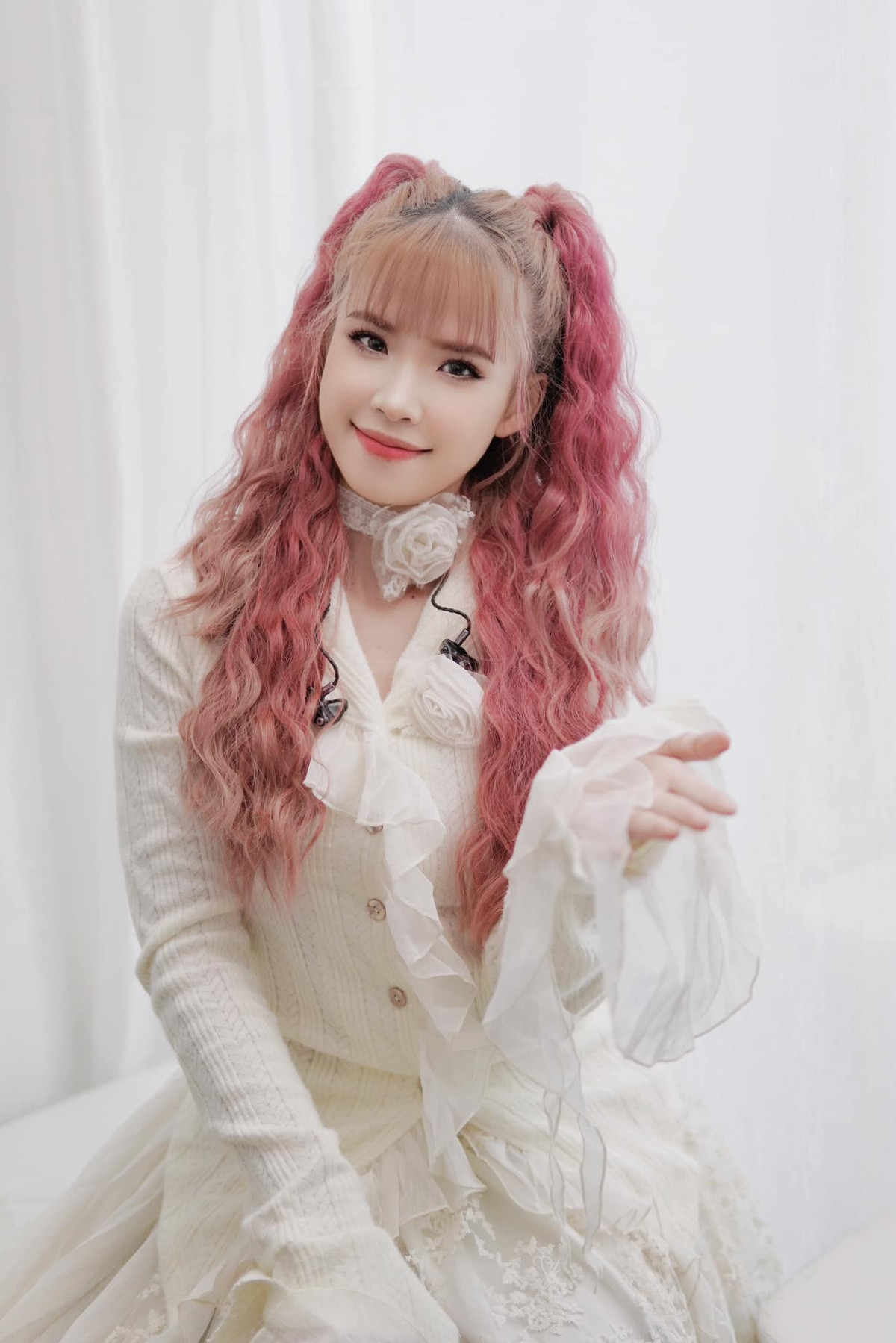 Hé lộ cát-xê hội chợ của Hé lộ cát-xê hội chợ của