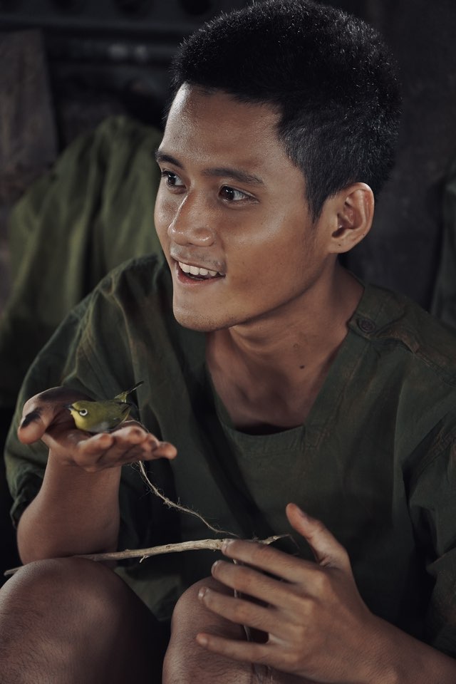 Mỹ nam đáng yêu nhất Mưa Đỏ đổi đời nhờ nói quá nhiều, phá hỏng nguyên tác nhưng ai xem cũng khen nức nở- Ảnh 1.