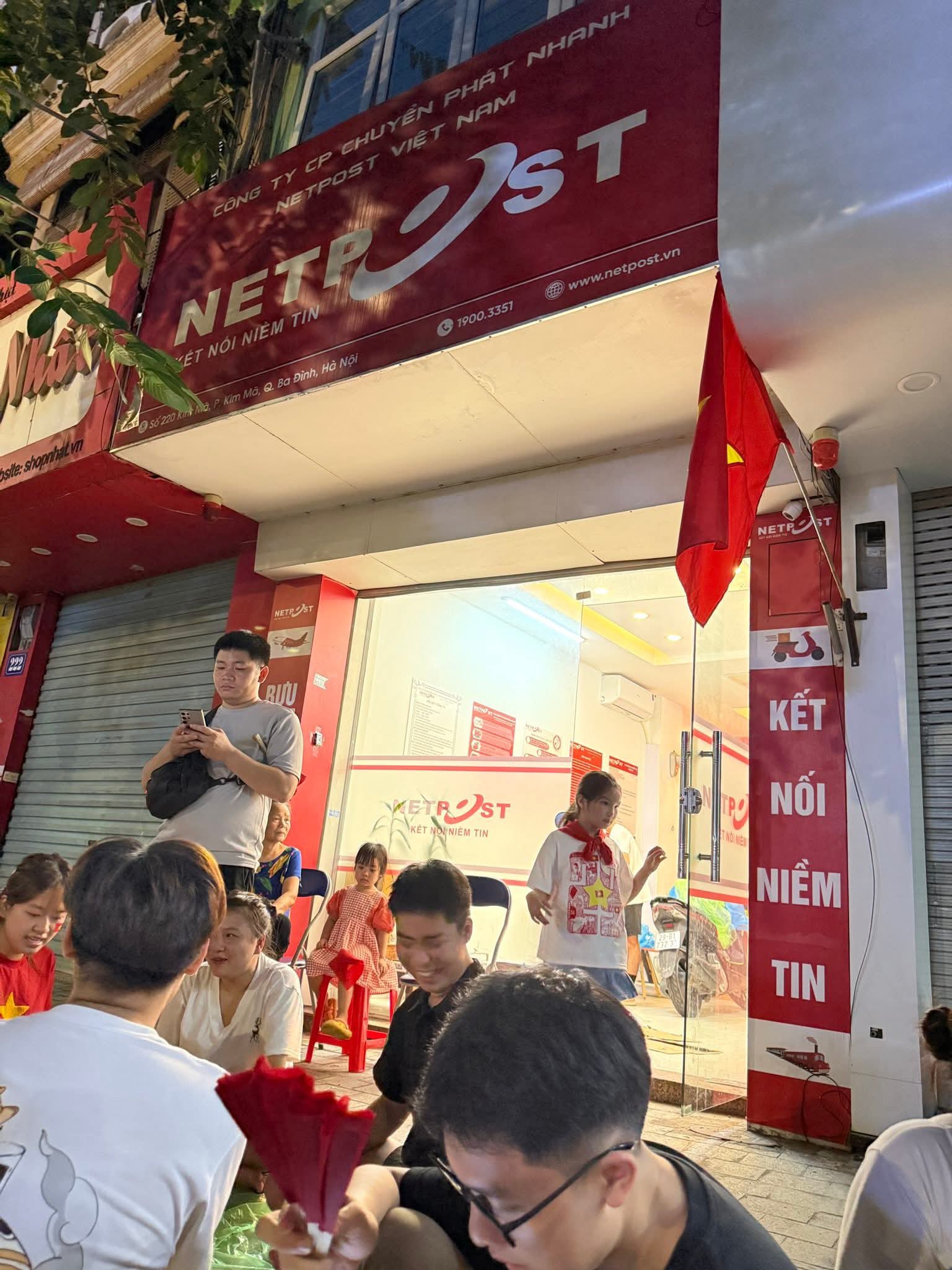 Ở đây có những câu chuyện rất dễ thương và rất Việt Nam- Ảnh 6.