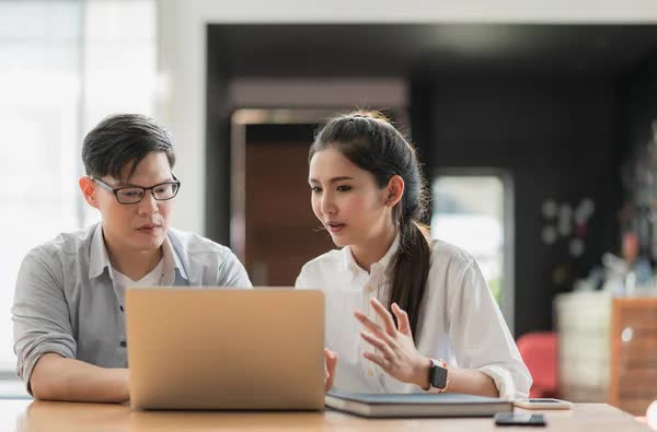 Người EQ thấp thường xuyên nhắn tin, trò chuyện về 5 nội dung này, kiểm tra xem bạn có biểu hiện nào không?- Ảnh 3. Người EQ thấp thường xuyên nhắn tin, trò chuyện về 5 nội dung này, kiểm tra xem bạn có biểu hiện nào không?- Ảnh 3.