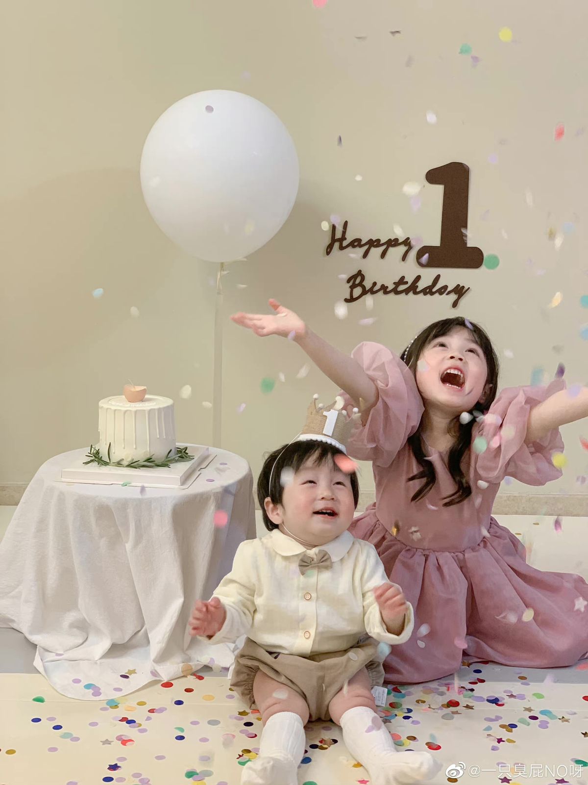 Dấu hiệu của 1 em bé lớn lên trong gia đình hạnh phúc- Ảnh 2.