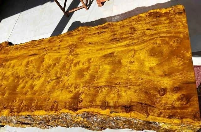 Lạc Hồng 900 LX của VinFast sở hữu chi tiết đắt giá bằng "vàng lộ thiên": Vô cùng quý hiếm- Ảnh 6.