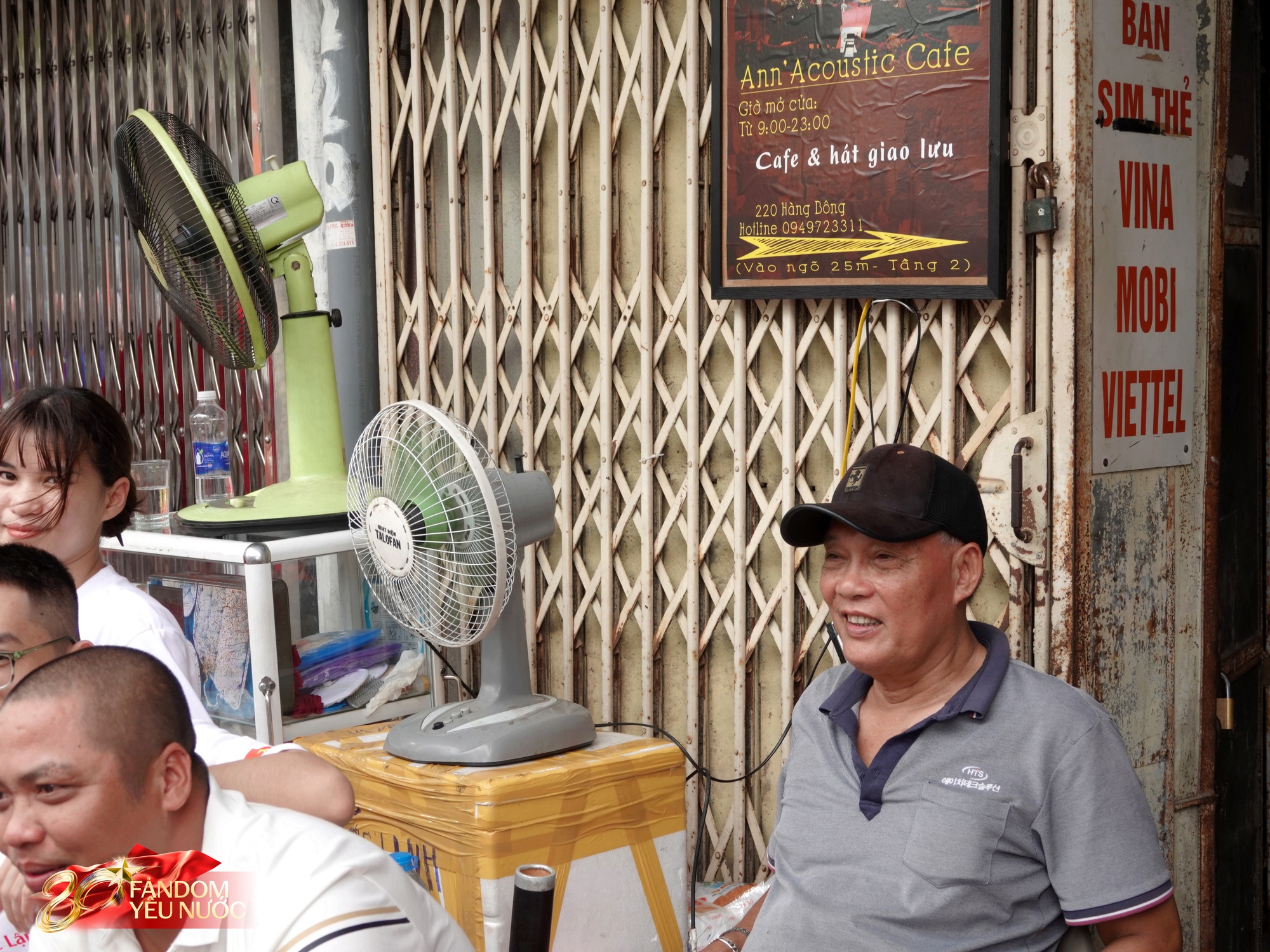 Ở đây có những câu chuyện rất dễ thương và rất Việt Nam- Ảnh 2.