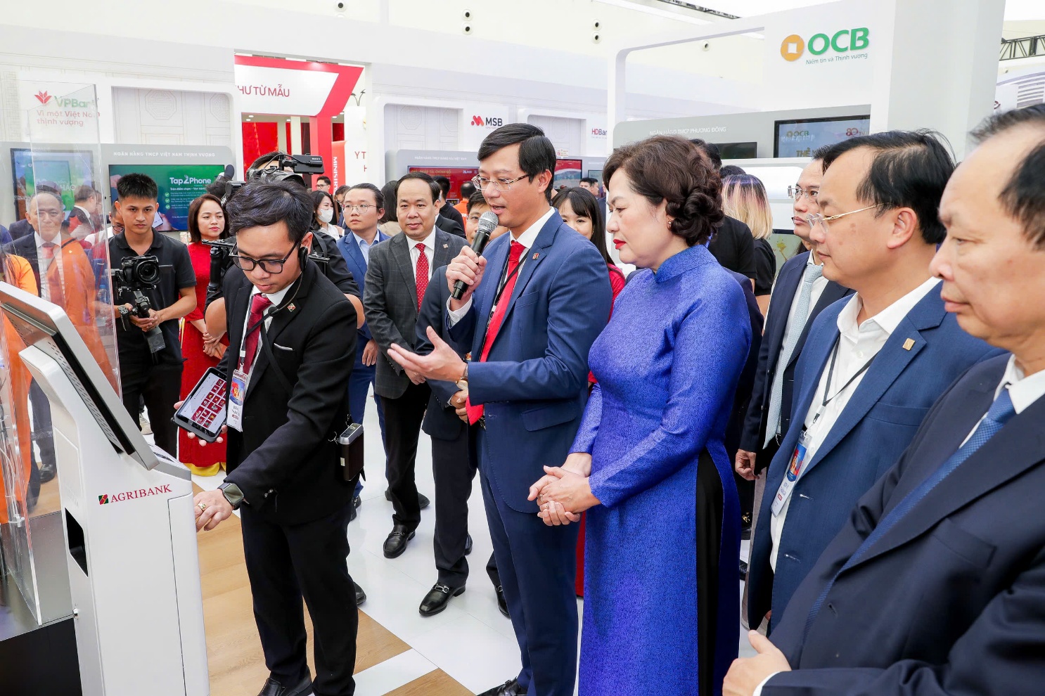 Agribank - những thành tựu trong Hành trình 80 năm Độc lập - Tự do - Hạnh phúc của đất nước- Ảnh 2.