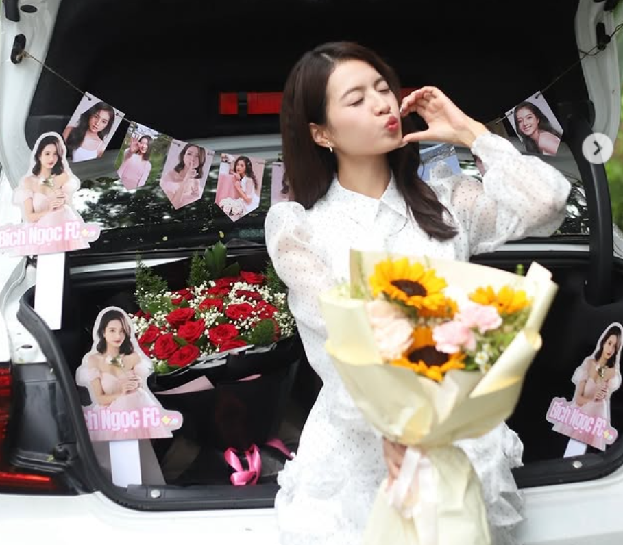 Mỹ nhân đắt show nhất Việt Nam hiện tại: 1 năm đóng 6 phim siêu hot, phủ sóng dày đặc đi đâu cũng thấy mặt- Ảnh 4. Mỹ nhân đắt show nhất Việt Nam hiện tại: 1 năm đóng 6 phim siêu hot, phủ sóng dày đặc đi đâu cũng thấy mặt- Ảnh 4.