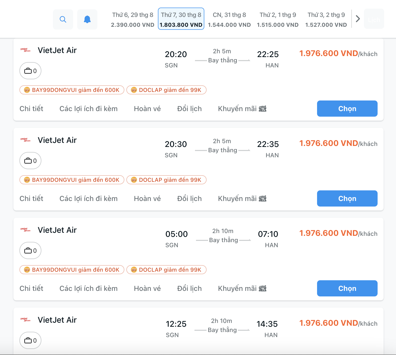 Bất ngờ giá vé máy bay từ TP HCM đi Hà Nội trước lễ diễu binh, diễu hành- Ảnh 2.
