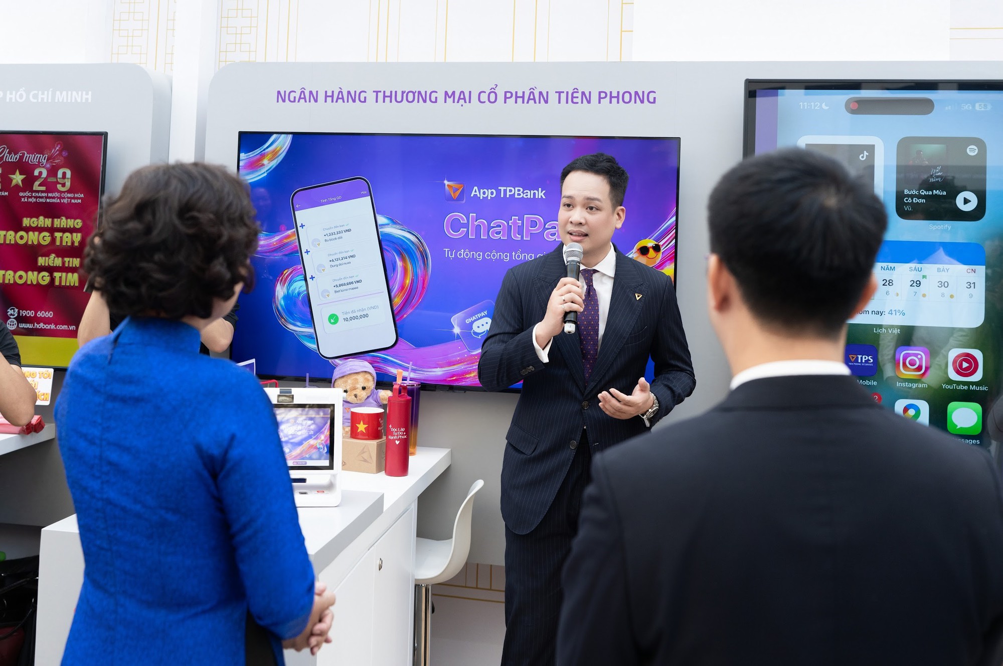 TPBank tiên phong liên kết tài khoản an sinh xã hội trên VNeID, hòa nhịp cùng hành trình 80 năm Quốc khánh- Ảnh 1. TPBank tiên phong liên kết tài khoản an sinh xã hội trên VNeID, hòa nhịp cùng hành trình 80 năm Quốc khánh- Ảnh 1.