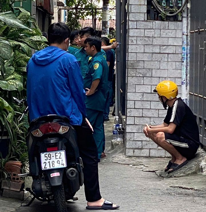 Vụ sát hại người yêu bỏ vào vali ở TP HCM: Vì sao Phạm Bá Thành giữ thi thể suốt 2 ngày không ai biết?- Ảnh 1. Vụ sát hại người yêu bỏ vào vali ở TP HCM: Vì sao Phạm Bá Thành giữ thi thể suốt 2 ngày không ai biết?- Ảnh 1.