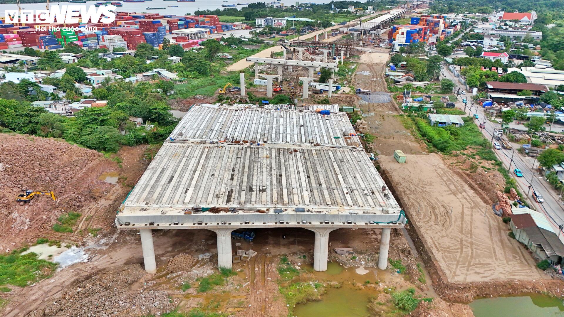 Cận cảnh 'đại công trường' nút giao phức tạp nhất Vành đai 3- Ảnh 7. Cận cảnh 'đại công trường' nút giao phức tạp nhất Vành đai 3- Ảnh 7.