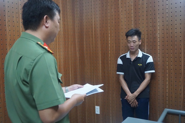 Bắt tạm giam Phạm Khánh Nhi sinh năm 2000- Ảnh 1. Bắt tạm giam Phạm Khánh Nhi sinh năm 2000- Ảnh 1.