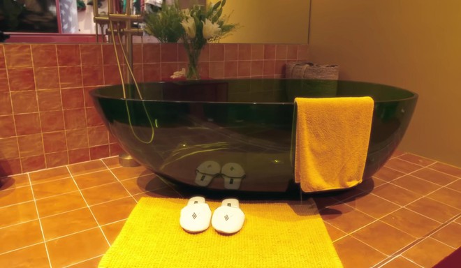 Dân mạng “khóc thuê” khi Quỳnh Anh Shyn bán penthouse 12 tỷ, giờ quay xe khi thấy cô khoe nhà mới nghệ gấp 10 lần!- Ảnh 33.