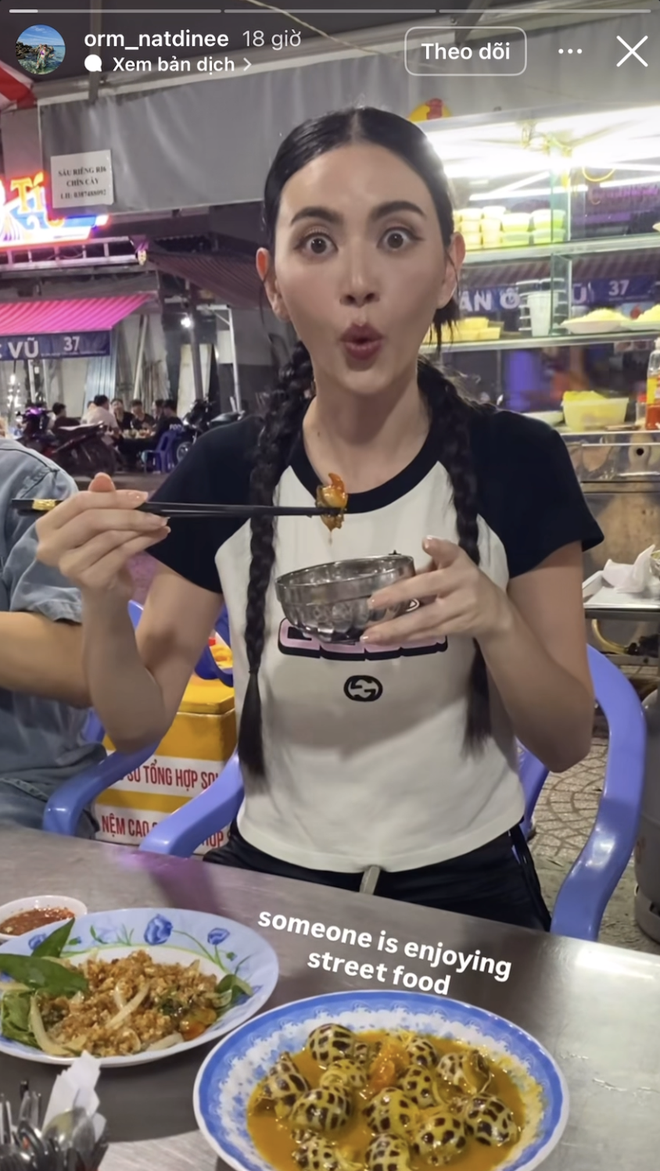 “Ma nữ” đẹp nhất Thái Lan có biểu cảm lạ khi lần đầu ăn món ốc của Việt Nam- Ảnh 2. “Ma nữ” đẹp nhất Thái Lan có biểu cảm lạ khi lần đầu ăn món ốc của Việt Nam- Ảnh 2.
