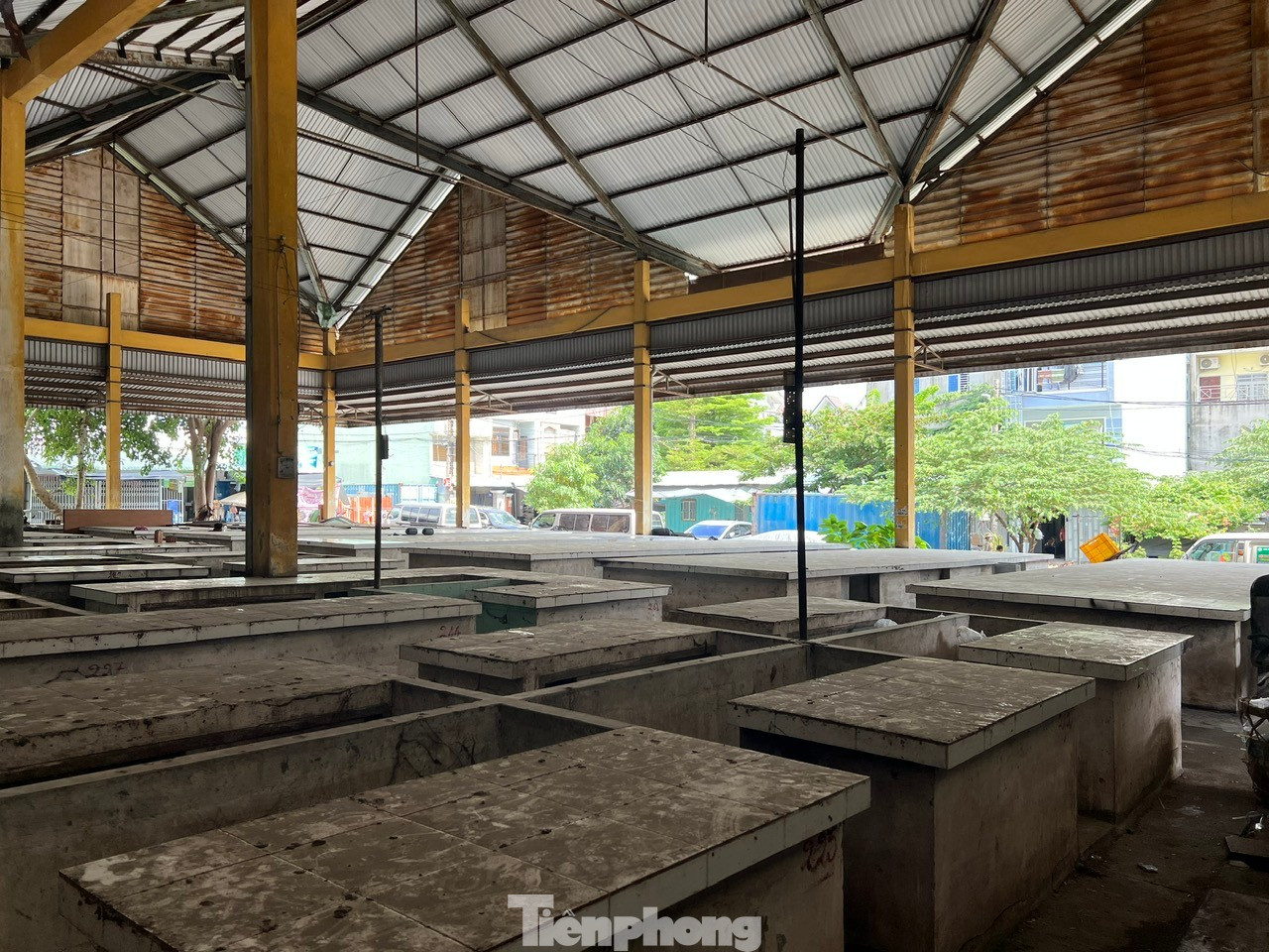 Cận cảnh 2 khu chợ tiền tỷ sắp bị giải tỏa ở TPHCM- Ảnh 7. Cận cảnh 2 khu chợ tiền tỷ sắp bị giải tỏa ở TPHCM- Ảnh 7.