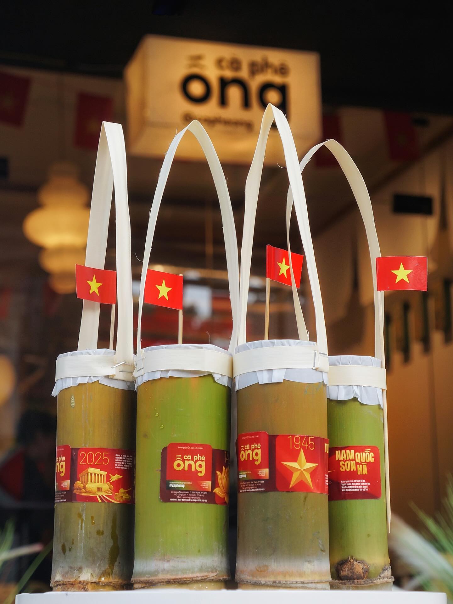 Đẹp tuyệt vời phiên bản ly mừng Quốc khánh 2/9 của loạt thương hiệu lớn, KATINAT và Cheese Coffee được khen ngợi vì siêu tinh tế- Ảnh 9. Đẹp tuyệt vời phiên bản ly mừng Quốc khánh 2/9 của loạt thương hiệu lớn, KATINAT và Cheese Coffee được khen ngợi vì siêu tinh tế- Ảnh 9.