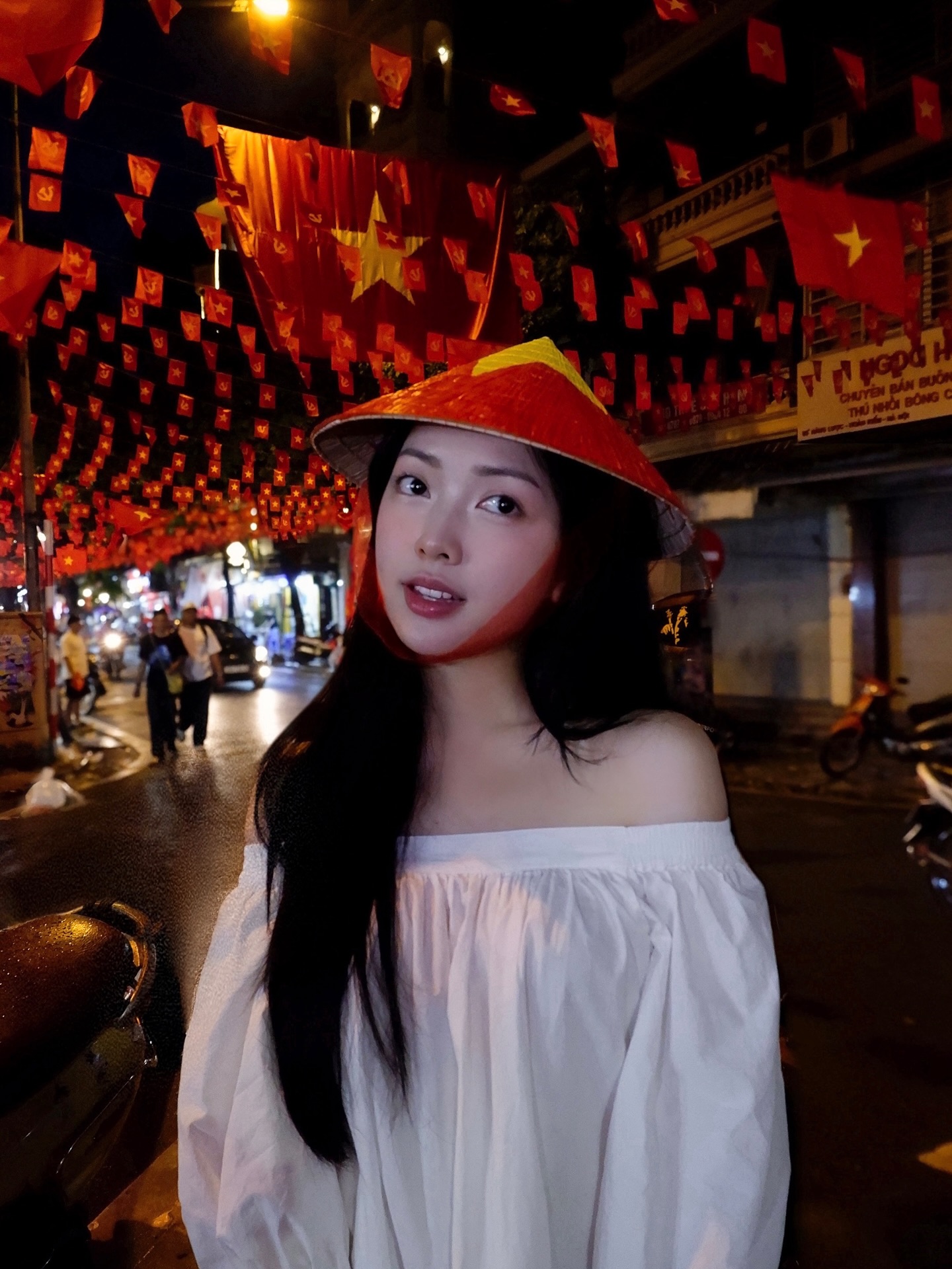Doãn Hải My, Mai Hà Trang cùng hội hot WAGs diện đẹp, phủ đỏ trang cá nhân mừng A80: Yêu nước vô cùng!- Ảnh 7. Doãn Hải My, Mai Hà Trang cùng hội hot WAGs diện đẹp, phủ đỏ trang cá nhân mừng A80: Yêu nước vô cùng!- Ảnh 7.