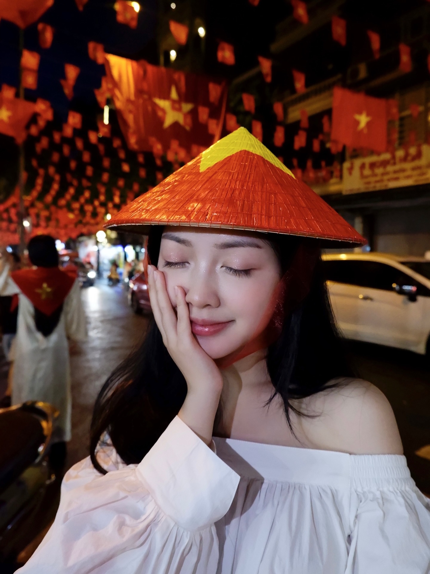Doãn Hải My, Mai Hà Trang cùng hội hot WAGs diện đẹp, phủ đỏ trang cá nhân mừng A80: Yêu nước vô cùng!- Ảnh 6. Doãn Hải My, Mai Hà Trang cùng hội hot WAGs diện đẹp, phủ đỏ trang cá nhân mừng A80: Yêu nước vô cùng!- Ảnh 6.