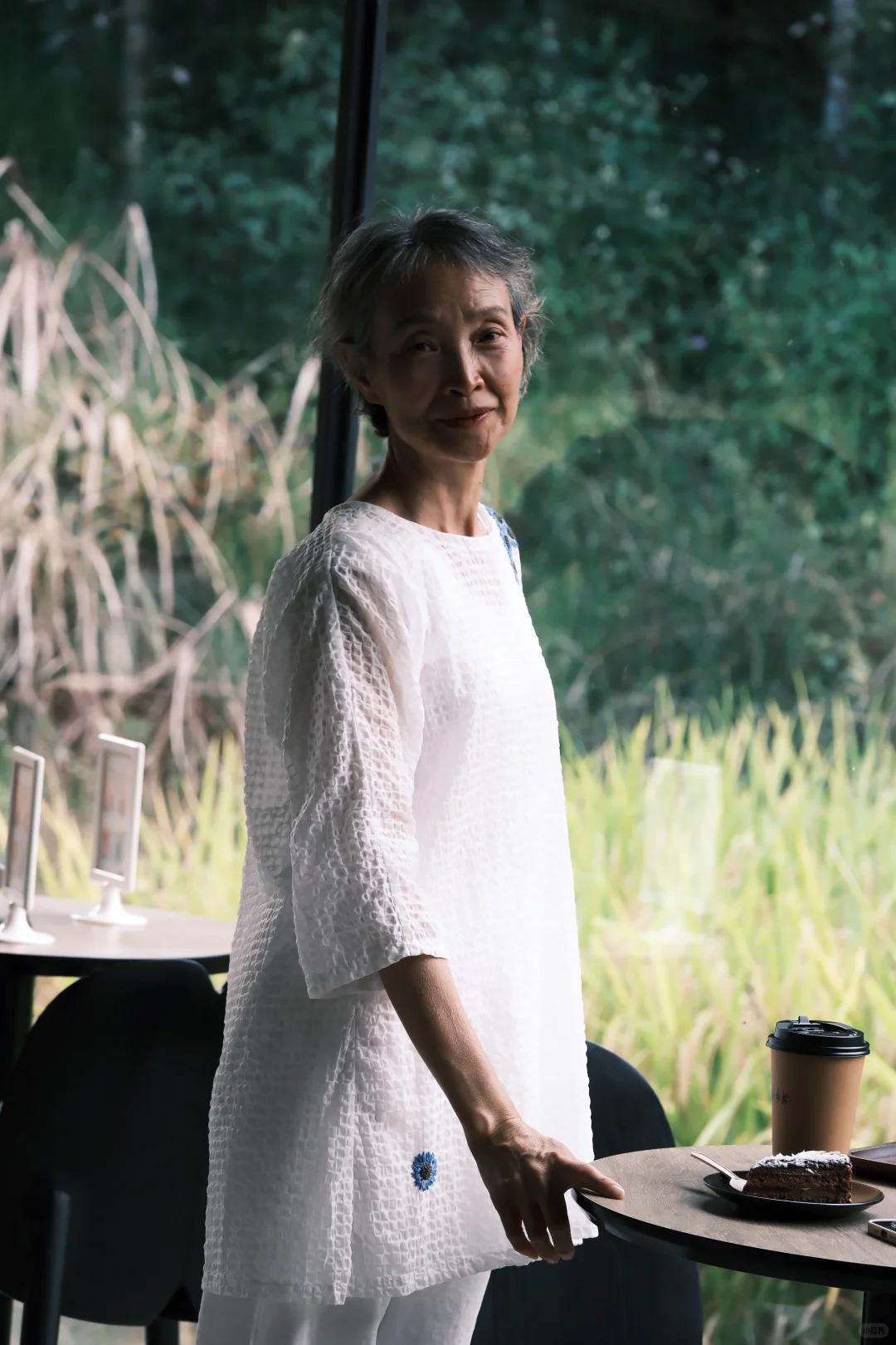"Tuổi 65 có gì để mơ ước?": Cùng con gái đi du lịch miền quê, nghỉ dưỡng tại khách sạn 7 sao ở Dubai- Ảnh 5. "Tuổi 65 có gì để mơ ước?": Cùng con gái đi du lịch miền quê, nghỉ dưỡng tại khách sạn 7 sao ở Dubai- Ảnh 5.