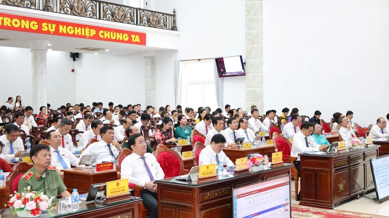 Cần Thơ hỗ trợ 5 triệu/tháng cho cán bộ đi làm xa- Ảnh 2. Cần Thơ hỗ trợ 5 triệu/tháng cho cán bộ đi làm xa- Ảnh 2.