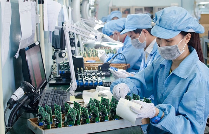 Xuất nhập khẩu lập kỷ lục mới, thặng dư thương mại vững chắc- Ảnh 2. Xuất nhập khẩu lập kỷ lục mới, thặng dư thương mại vững chắc- Ảnh 2.