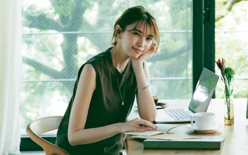 20 tuổi ham kiếm tiền nên bỏ học, gần 40 tuổi tôi mới thấm thía: Biết 3 điều này sớm hơn chắc giờ đã làm Giám đốc!- Ảnh 1. 20 tuổi ham kiếm tiền nên bỏ học, gần 40 tuổi tôi mới thấm thía: Biết 3 điều này sớm hơn chắc giờ đã làm Giám đốc!- Ảnh 1.