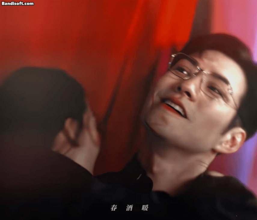 Showbiz có 1 mỹ nam đẹp đến Showbiz có 1 mỹ nam đẹp đến