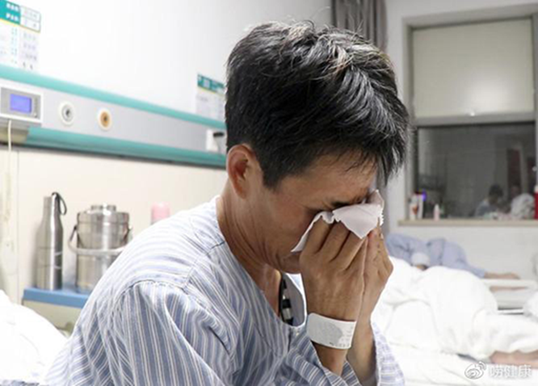 Người đàn ông 56 tuổi mắc ung thư dạ dày: 4 thực phẩm để lâu trong tủ lạnh là “trợ thủ” của tế bào ung thư- Ảnh 1. Người đàn ông 56 tuổi mắc ung thư dạ dày: 4 thực phẩm để lâu trong tủ lạnh là “trợ thủ” của tế bào ung thư- Ảnh 1.