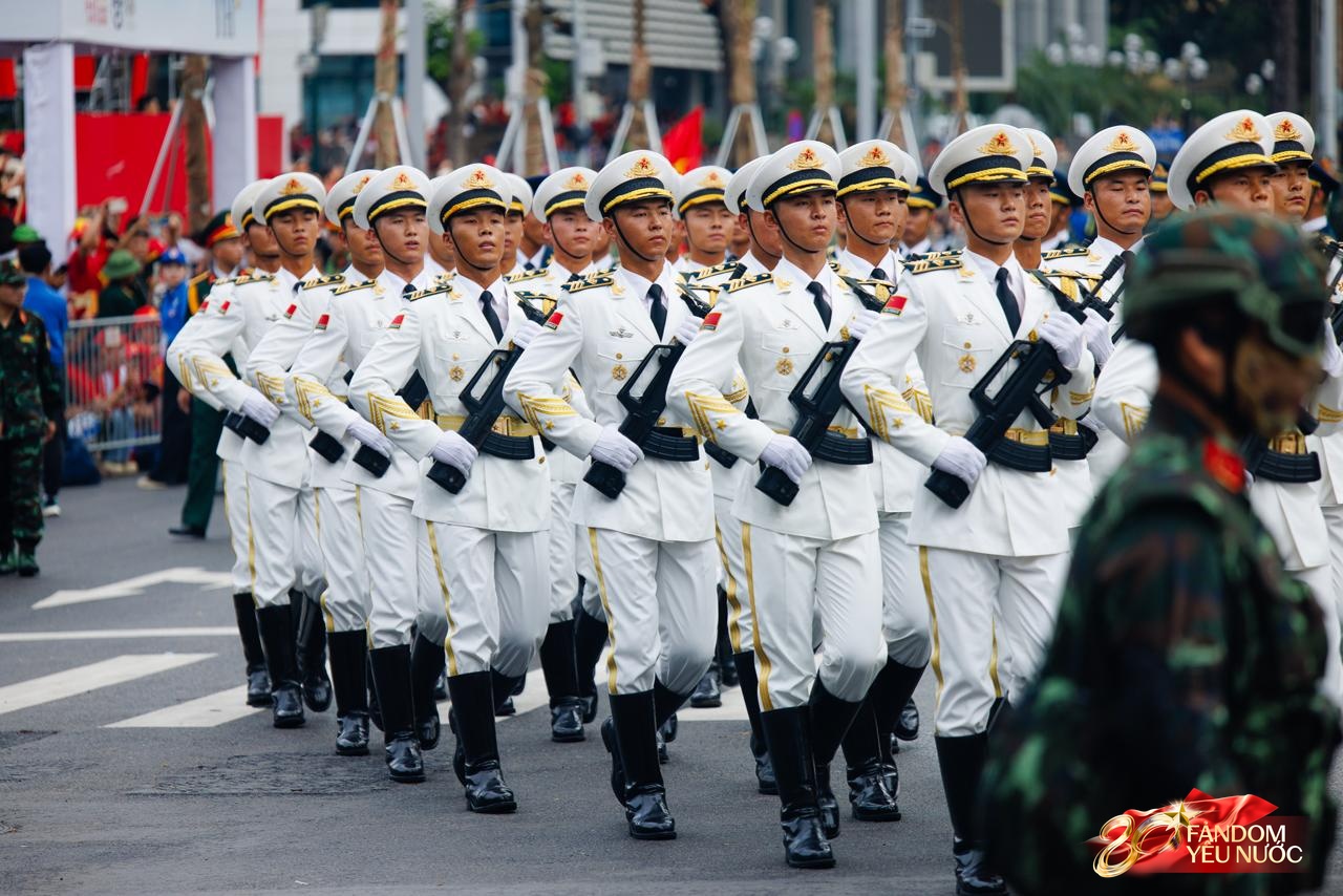 Cận cảnh quân nhân Nga, Trung Quốc, Lào, Campuchia tham gia tổng duyệt diễu binh diễu hành kỷ niệm 80 năm Quốc khánh- Ảnh 14. Cận cảnh quân nhân Nga, Trung Quốc, Lào, Campuchia tham gia tổng duyệt diễu binh diễu hành kỷ niệm 80 năm Quốc khánh- Ảnh 14.