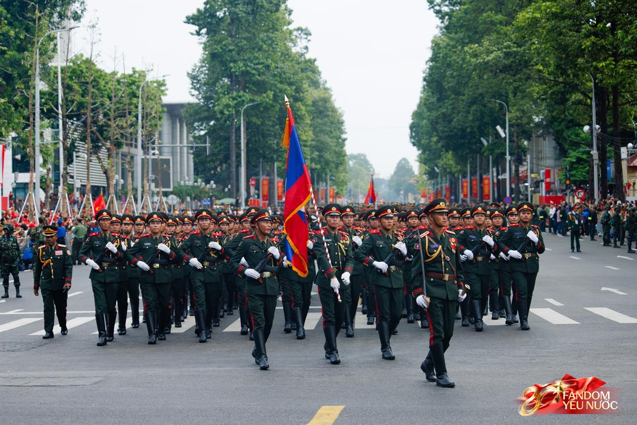 Cận cảnh quân nhân Nga, Trung Quốc, Lào, Campuchia tham gia tổng duyệt diễu binh diễu hành kỷ niệm 80 năm Quốc khánh- Ảnh 6. Cận cảnh quân nhân Nga, Trung Quốc, Lào, Campuchia tham gia tổng duyệt diễu binh diễu hành kỷ niệm 80 năm Quốc khánh- Ảnh 6.