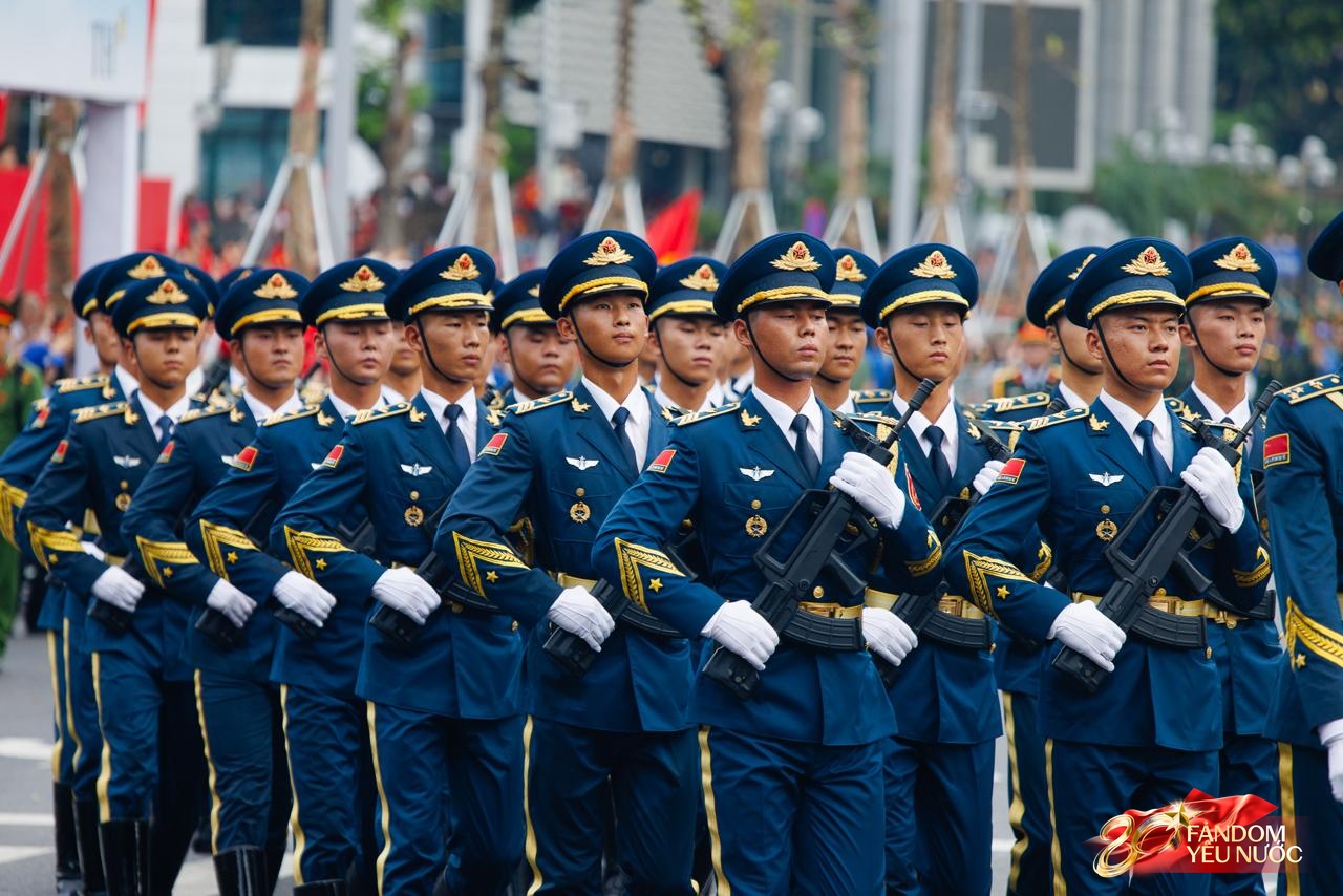 Cận cảnh quân nhân Nga, Trung Quốc, Lào, Campuchia tham gia tổng duyệt diễu binh diễu hành kỷ niệm 80 năm Quốc khánh- Ảnh 13. Cận cảnh quân nhân Nga, Trung Quốc, Lào, Campuchia tham gia tổng duyệt diễu binh diễu hành kỷ niệm 80 năm Quốc khánh- Ảnh 13.