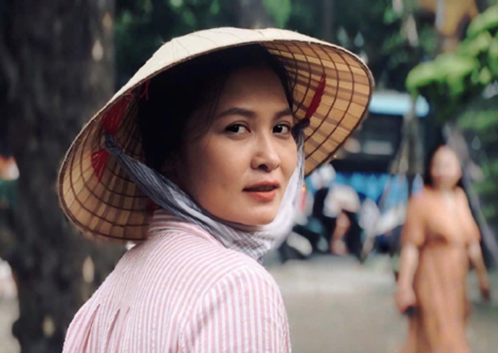 Hôn nhân lận đận của 2 nữ diễn viên cùng tên trong 'Mưa đỏ'- Ảnh 2. Hôn nhân lận đận của 2 nữ diễn viên cùng tên trong 'Mưa đỏ'- Ảnh 2.