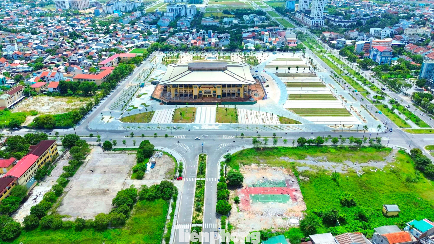 Xem trước hình ảnh quảng trường 200 tỷ ở Huế sắp khánh thành- Ảnh 1. Xem trước hình ảnh quảng trường 200 tỷ ở Huế sắp khánh thành- Ảnh 1.