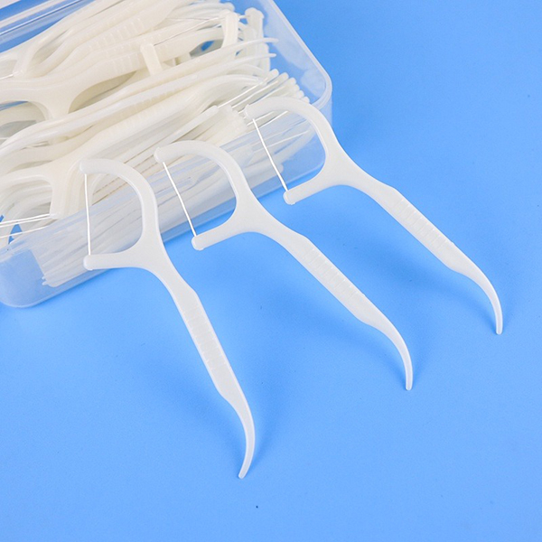 Mạng xã hội xôn xao, nhiều người lo lắng vì tăm chỉ nha khoa chứa huỳnh quang: Chuyên gia nói gì?- Ảnh 5. Mạng xã hội xôn xao, nhiều người lo lắng vì tăm chỉ nha khoa chứa huỳnh quang: Chuyên gia nói gì?- Ảnh 5.