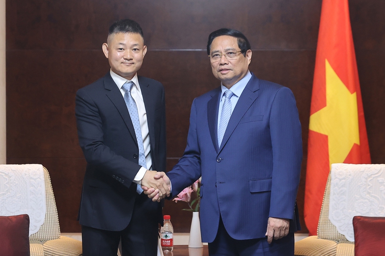 Thủ tướng tiếp lãnh đạo các tập đoàn hàng đầu Trung Quốc muốn mở rộng đầu tư, hợp tác tại Việt Nam- Ảnh 3. Thủ tướng tiếp lãnh đạo các tập đoàn hàng đầu Trung Quốc muốn mở rộng đầu tư, hợp tác tại Việt Nam- Ảnh 3.