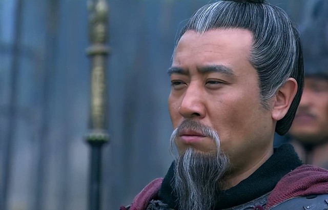Lưu Bị bỏ lỡ một kỳ tài sánh ngang Gia Cát Lượng: Có người này, ông dễ dàng đánh bại Tôn Quyền, Tào Tháo- Ảnh 4. Lưu Bị bỏ lỡ một kỳ tài sánh ngang Gia Cát Lượng: Có người này, ông dễ dàng đánh bại Tôn Quyền, Tào Tháo- Ảnh 4.