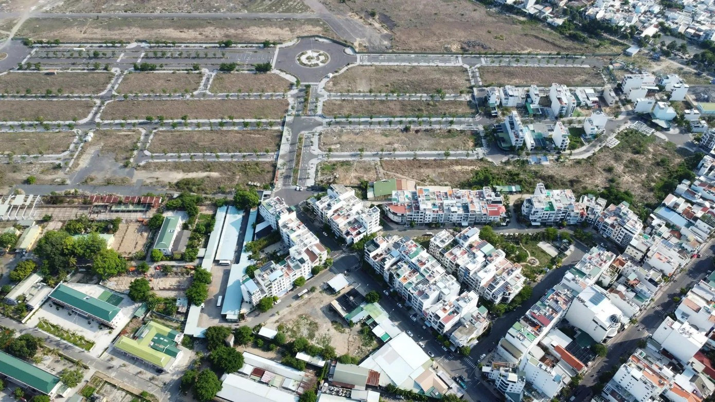Khánh Hòa kiến nghị Thanh tra Chính phủ đình chỉ thanh tra 8 dự án bất động sản- Ảnh 2.