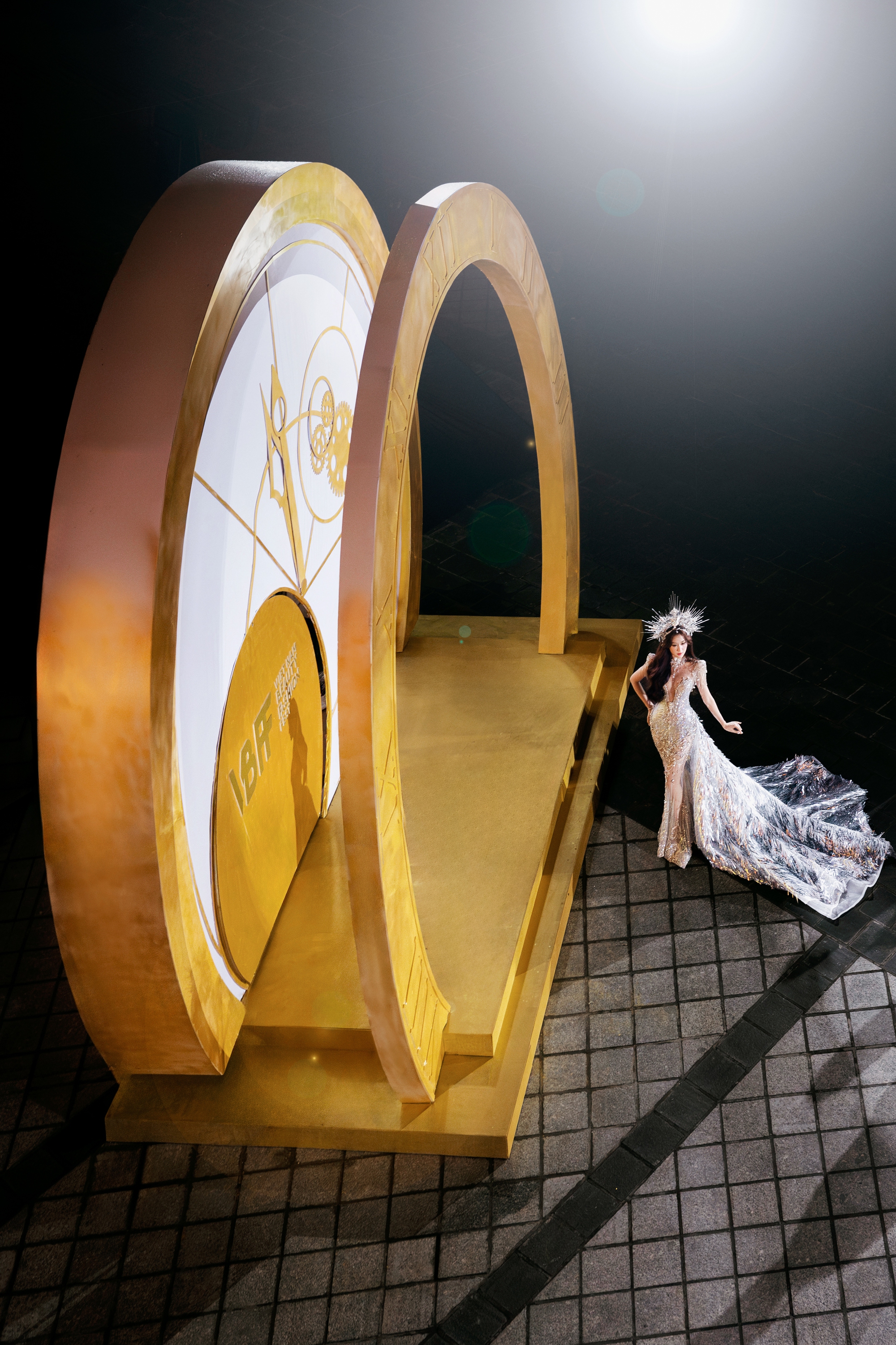 50 Hoa - Á hậu, thí sinh Miss Grand Vietnam 2025 diện áo dài hát mừng Quốc khánh 2/9, toả sáng tại sự kiện thời trang quy mô- Ảnh 3. 50 Hoa - Á hậu, thí sinh Miss Grand Vietnam 2025 diện áo dài hát mừng Quốc khánh 2/9, toả sáng tại sự kiện thời trang quy mô- Ảnh 3.