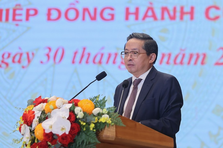 Gặp Thủ tướng, loạt doanh nghiệp chia sẻ chuyện xuất khẩu UAV, cống hiến cho đất nước- Ảnh 1.