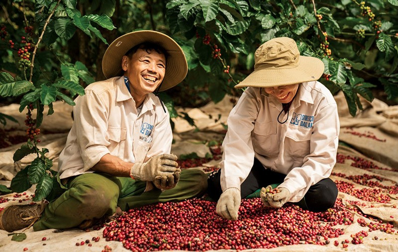 Xuất khẩu bứt phá mạnh, lộ diện 4 nhóm hàng trên 1 tỷ USD- Ảnh 1. Xuất khẩu bứt phá mạnh, lộ diện 4 nhóm hàng trên 1 tỷ USD- Ảnh 1.