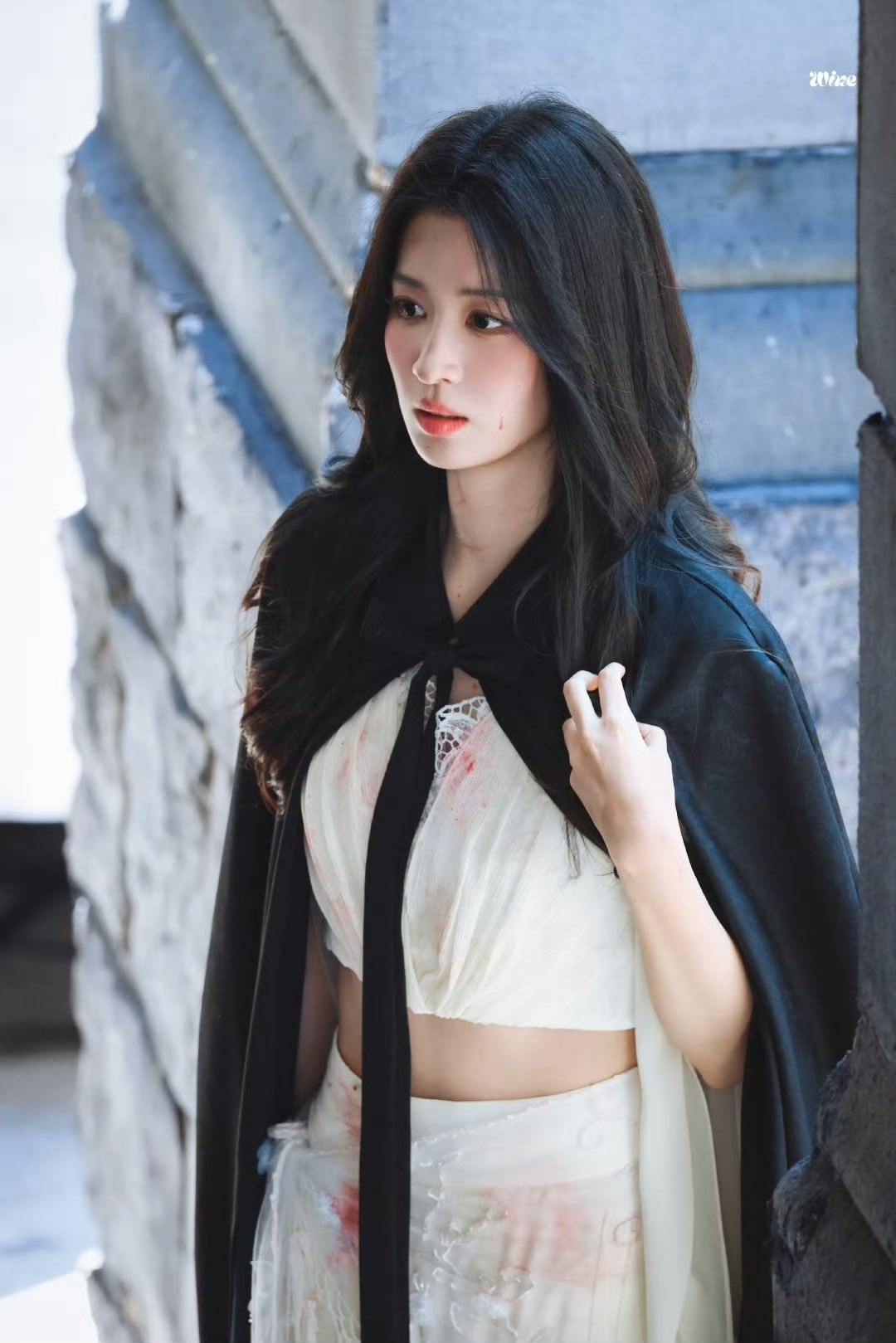 Trung Quốc hiện tại không ai mặc đẹp hơn mỹ nhân này: Visual như báu vật trần gian, siêu mẫu cũng phải gọi bằng điện thoại- Ảnh 14.