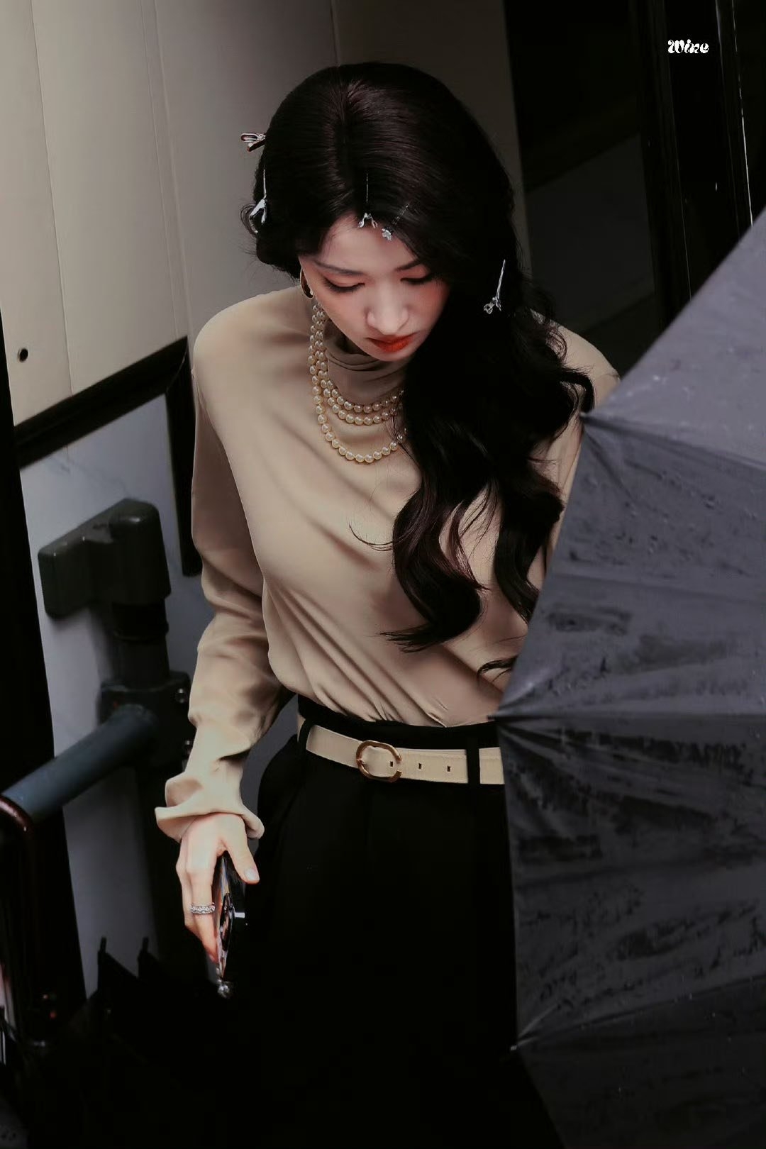 Trung Quốc hiện tại không ai mặc đẹp hơn mỹ nhân này: Visual như báu vật trần gian, siêu mẫu cũng phải gọi bằng điện thoại- Ảnh 13.