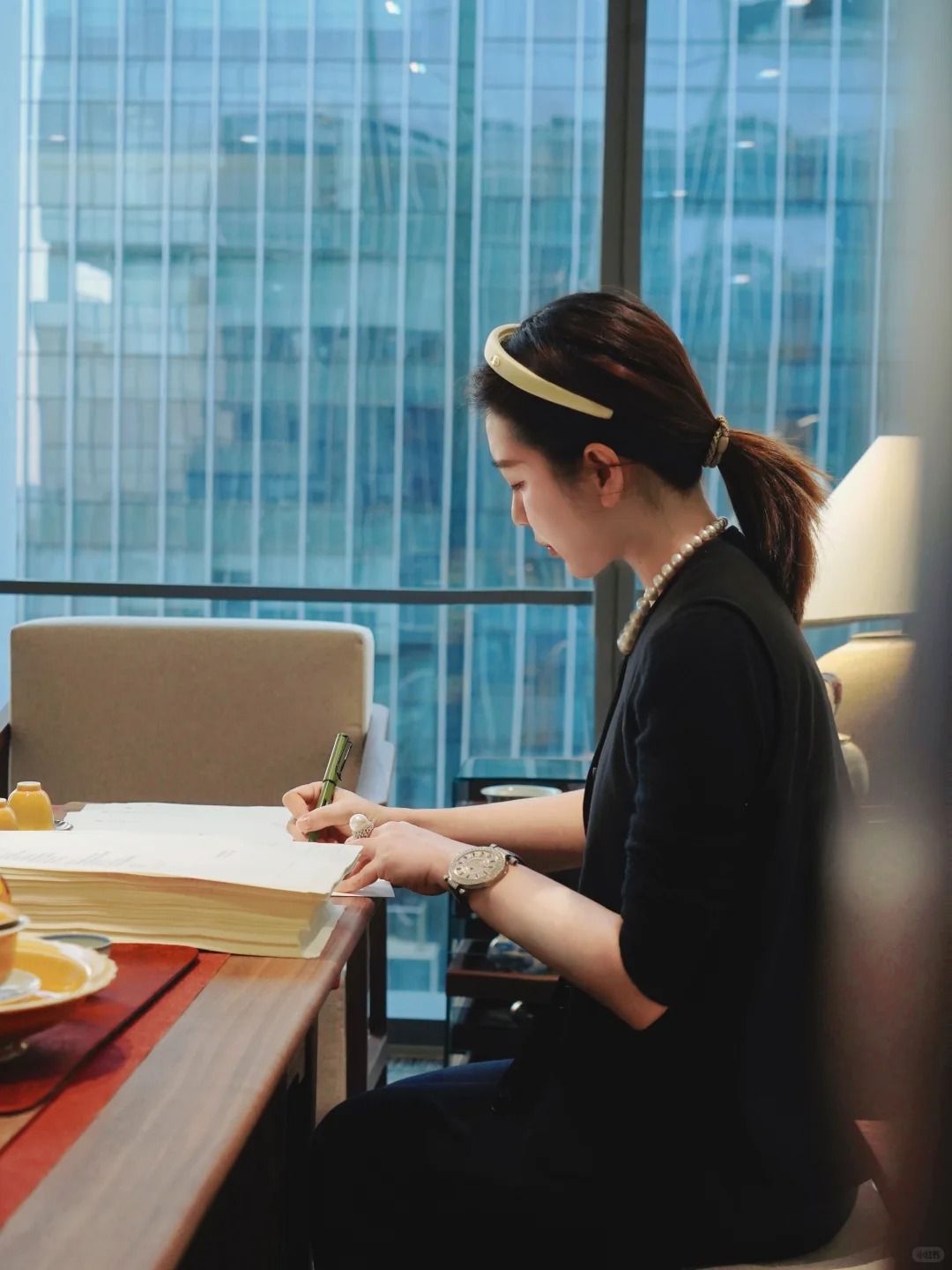 Xu hướng mới giúp giới trẻ săn việc cực đỉnh: Đăng "CV mini" lên TikTok, trúng việc không ngờ- Ảnh 3. Xu hướng mới giúp giới trẻ săn việc cực đỉnh: Đăng "CV mini" lên TikTok, trúng việc không ngờ- Ảnh 3.