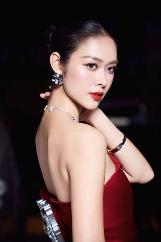 Hotgirl lấy con trai nghệ sĩ "Biệt động Sài Gòn", 3 năm ly hôn: Hiếm hoi nhắc gia đình chồng mà thấy nể cách dạy con!- Ảnh 1. Hotgirl lấy con trai nghệ sĩ "Biệt động Sài Gòn", 3 năm ly hôn: Hiếm hoi nhắc gia đình chồng mà thấy nể cách dạy con!- Ảnh 1.