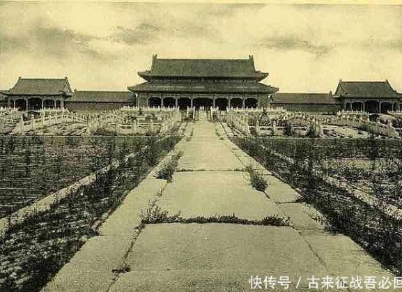 15 bức ảnh hiếm của hoàng cung nhà Thanh thời kỳ suy tàn: Không giống phim, ai nhìn cũng có cảm giác này- Ảnh 5. 15 bức ảnh hiếm của hoàng cung nhà Thanh thời kỳ suy tàn: Không giống phim, ai nhìn cũng có cảm giác này- Ảnh 5.