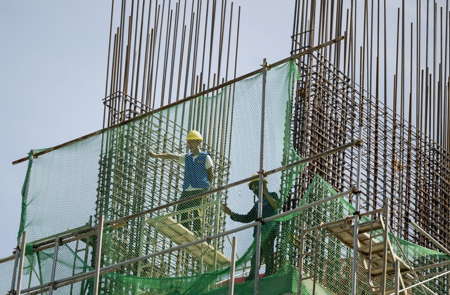 Hình ảnh Hà Nội ngày 40 độ C: Bước ra đường, muốn bốc hoả!- Ảnh 6.