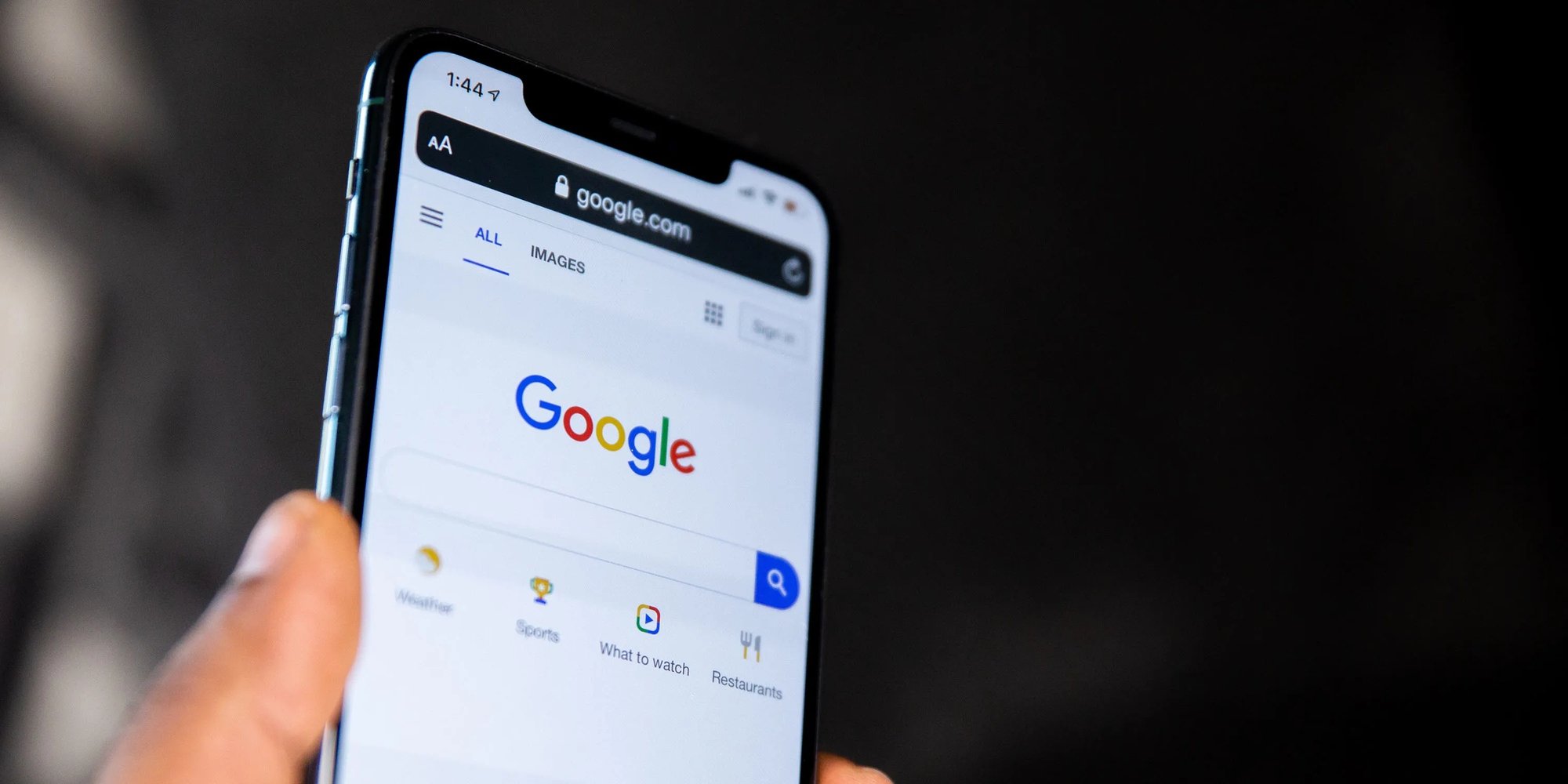 Ván cược 20 tỷ USD/năm: Vì sao Google chi tiền 'khủng' để bám lấy Apple?- Ảnh 2. Ván cược 20 tỷ USD/năm: Vì sao Google chi tiền 'khủng' để bám lấy Apple?- Ảnh 2.