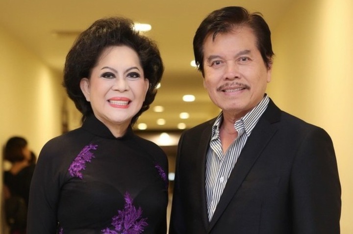 'Nữ hoàng sầu muộn' từng đi diễn 6 điểm/đêm, U80 viên mãn dù không có con ruột- Ảnh 2. 'Nữ hoàng sầu muộn' từng đi diễn 6 điểm/đêm, U80 viên mãn dù không có con ruột- Ảnh 2.