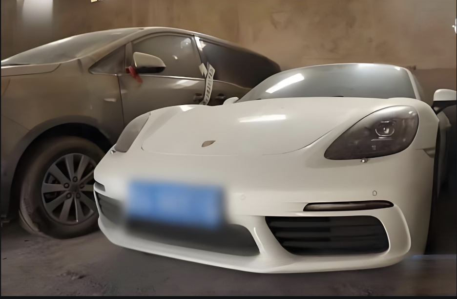 Người phụ nữ xem livestream “vung tay” tặng 35 tỷ đồng cho thanh niên 1999 nhưng chồng lại khẳng định: “Vợ tôi nợ nần, thất nghiệp”- Ảnh 3.