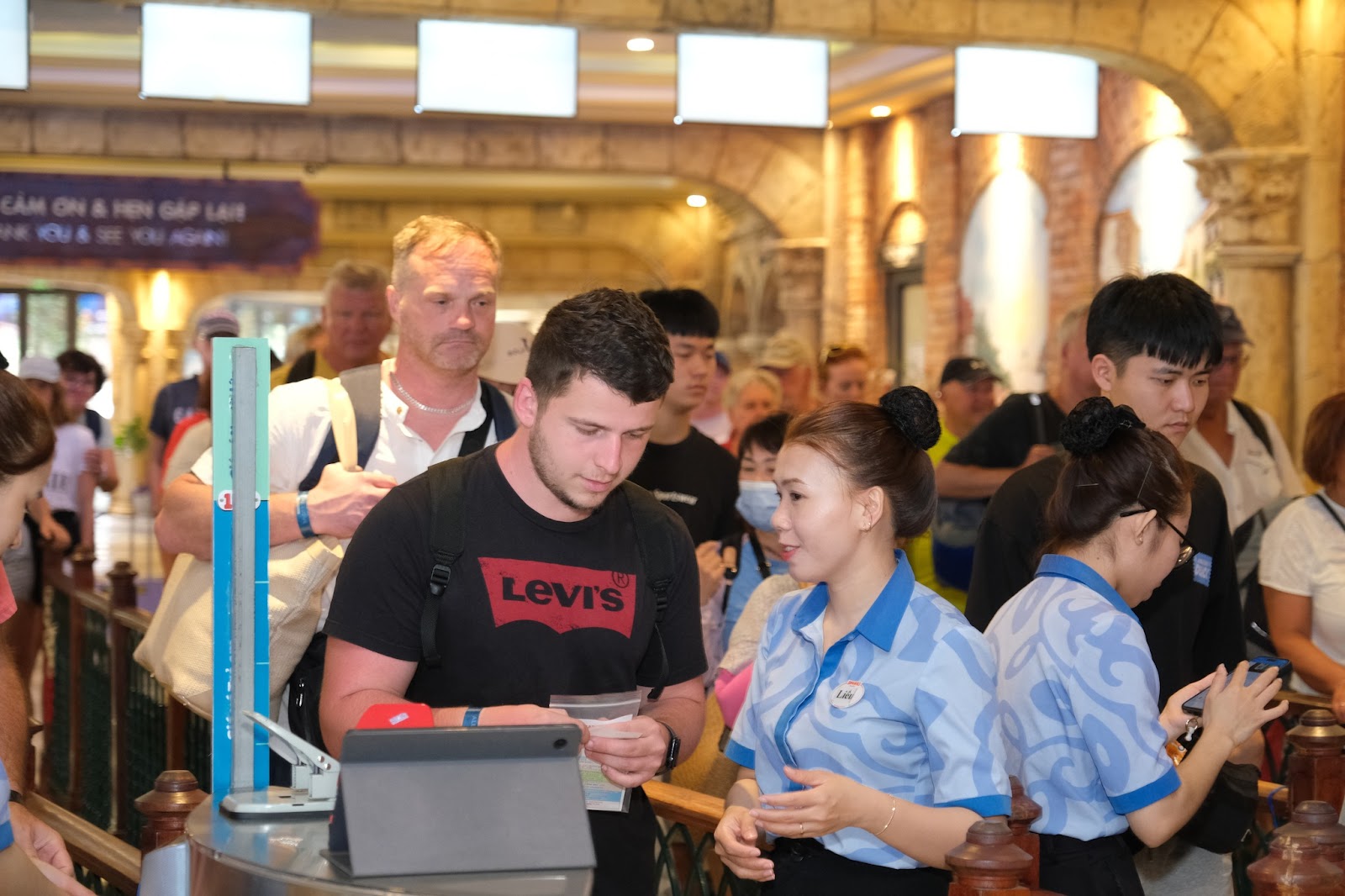 Du lịch Phú Quốc 7 tháng đầu năm tăng trưởng 93,6% so với cùng kỳ- Ảnh 2. Du lịch Phú Quốc 7 tháng đầu năm tăng trưởng 93,6% so với cùng kỳ- Ảnh 2.