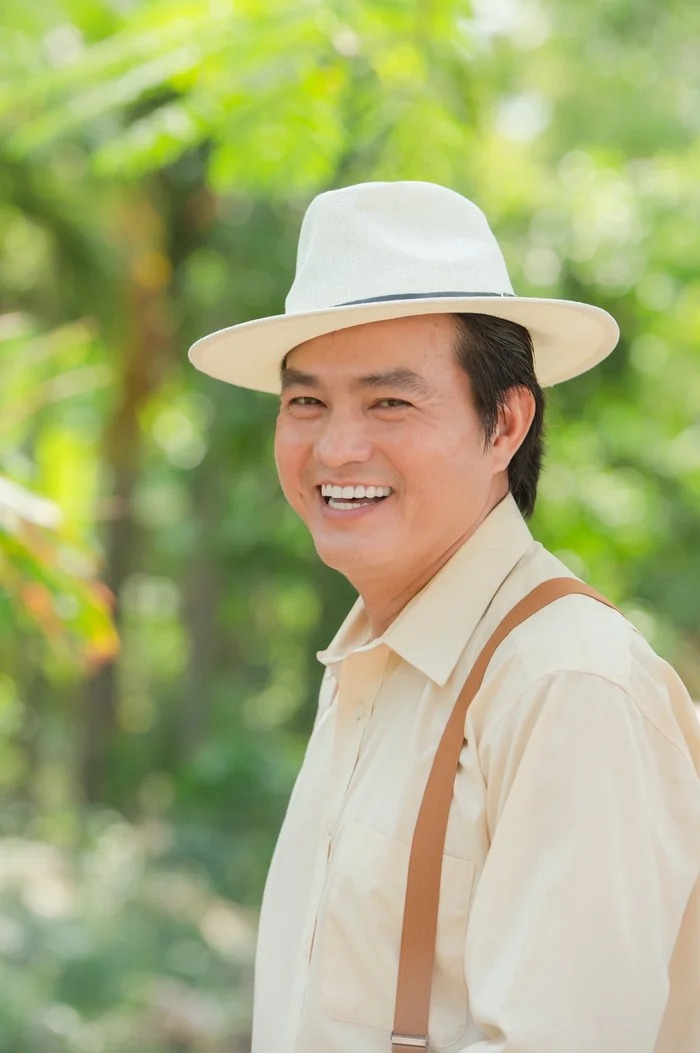Vợ chồng sao nam Vbiz cưới nhau 9 năm mới mang bầu, tình cảm mặn nồng ai cũng ngưỡng mộ- Ảnh 1. Vợ chồng sao nam Vbiz cưới nhau 9 năm mới mang bầu, tình cảm mặn nồng ai cũng ngưỡng mộ- Ảnh 1.