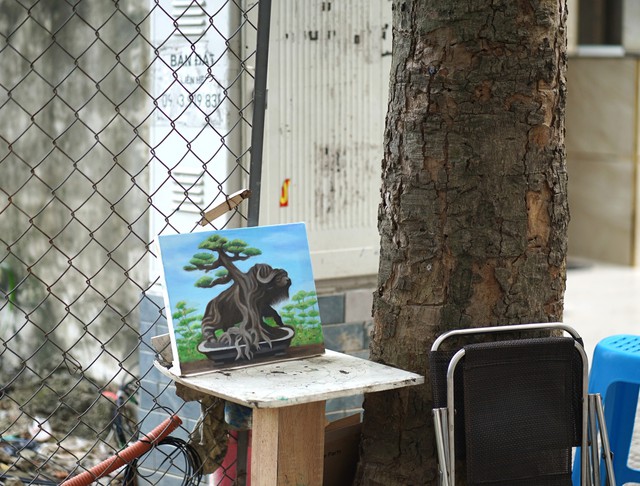 Chuyện của bác "họa sĩ trông xe" dễ thương nhất TP.HCM: Ai đi ngang cũng ngoái lại nhìn!- Ảnh 6.